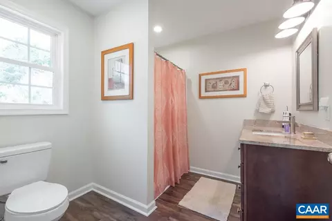 Bath - 4336 Hells Bend Rd, Palmyra, VA 22963 photo 1 of 2