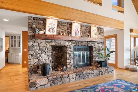 880 Devils Knob Loop, Wintergreen, VA 22967 photo 5
