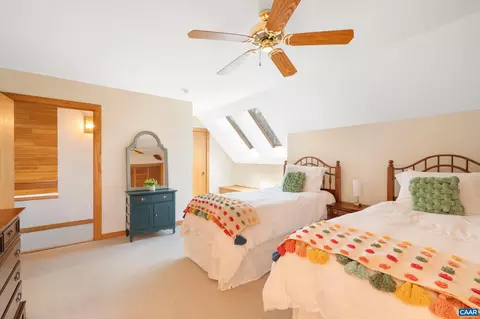 880 Devils Knob Loop, Wintergreen, VA 22967 photo 19