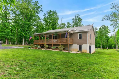594 Estaline Valley Rd, Craigsville, VA 24430