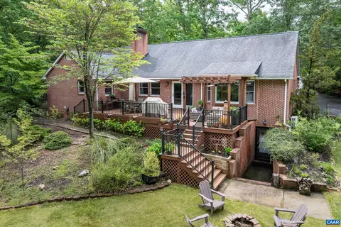 4 Gum Ct, Palmyra, VA 22963