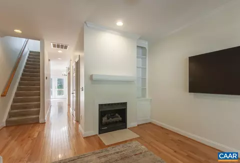 Living - 1103 Druid Ave #E, Charlottesville, VA 22902 photo 3 of 3
