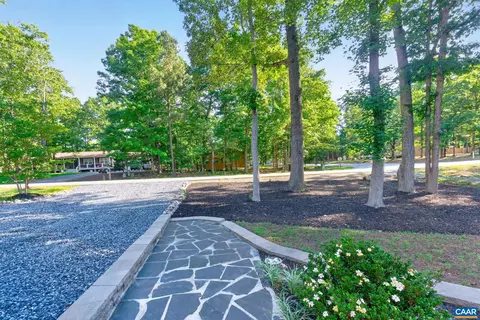 Exterior - 137 Jefferson Dr, Palmyra, VA 22963 photo 7 of 16