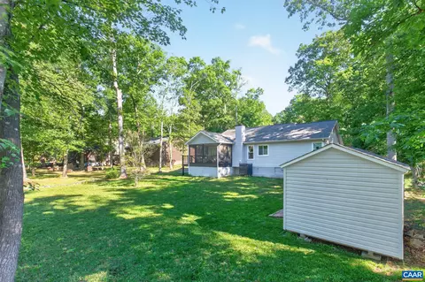 Exterior - 137 Jefferson Dr, Palmyra, VA 22963 photo 12 of 16
