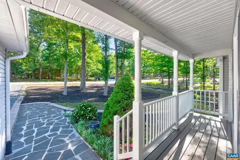 Exterior - 137 Jefferson Dr, Palmyra, VA 22963 photo 8 of 16