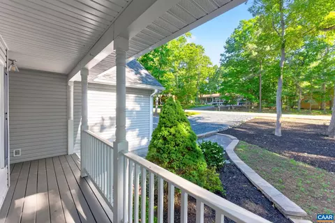 Exterior - 137 Jefferson Dr, Palmyra, VA 22963 photo 9 of 16