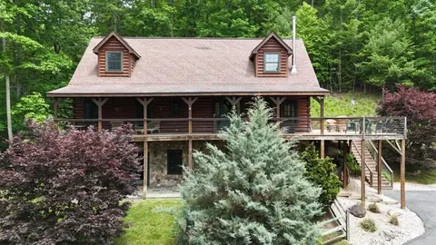 273 Caddis Ln, Warm Springs, VA 24484