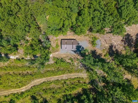 7676 Old Dominion Rd, Schuyler, VA 22969