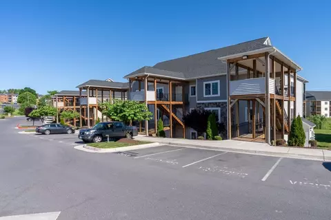 1270 Constitution Ct #302, Harrisonburg, VA 22802