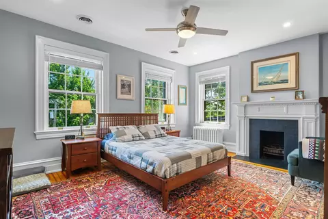 305 E Beverley St, Staunton, VA 24401 photo 40