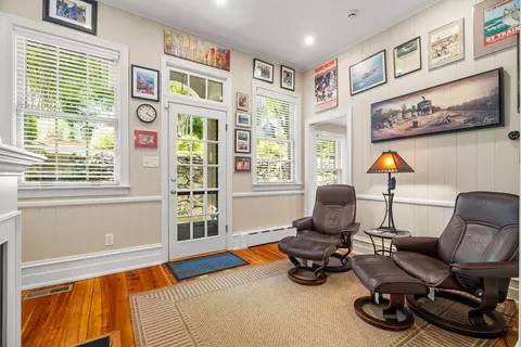 305 E Beverley St, Staunton, VA 24401 photo 30