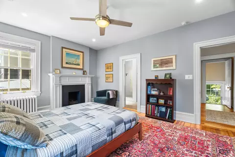 305 E Beverley St, Staunton, VA 24401 photo 42