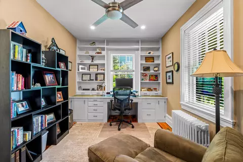305 E Beverley St, Staunton, VA 24401 photo 47