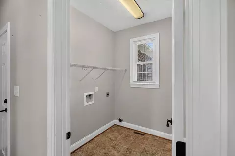 14 Old Oak Dr, Stuarts Draft, VA 24477 photo 51