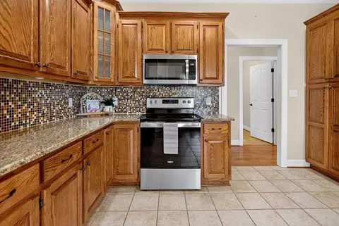 14 Old Oak Dr, Stuarts Draft, VA 24477 photo 21