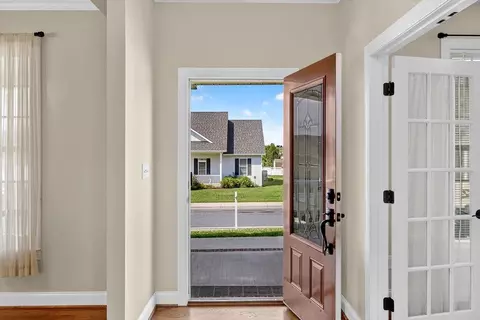 14 Old Oak Dr, Stuarts Draft, VA 24477 photo 5