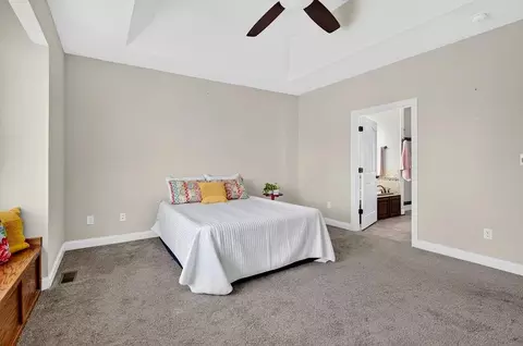 14 Old Oak Dr, Stuarts Draft, VA 24477 photo 33