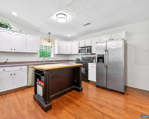 Kitchen - 47 S Fork Dr S, Louisa, VA 23093 photo 2 of 5