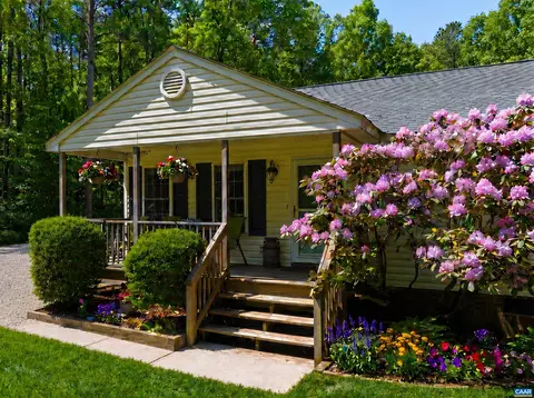 47 S Fork Dr S, Louisa, VA 23093