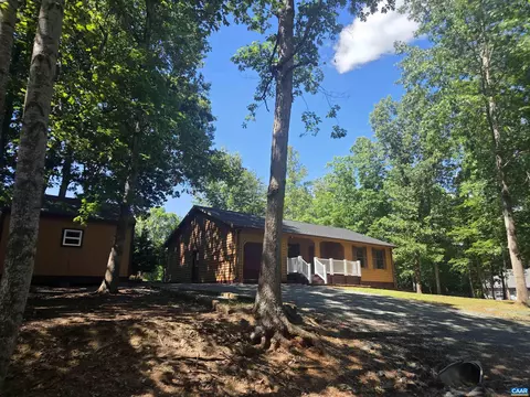 2 Ashton Rd, Palmyra, VA 22963