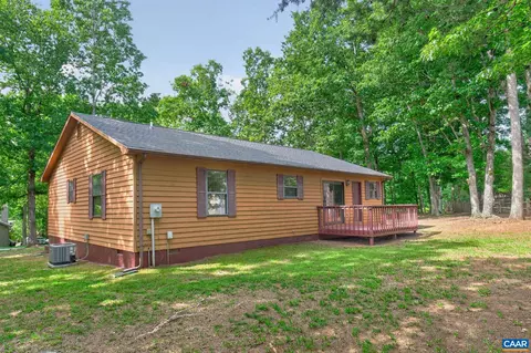 2 Ashton Rd, Palmyra, VA 22963 photo 4