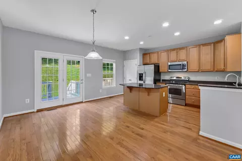 1997 Asheville Dr, Charlottesville, VA 22901