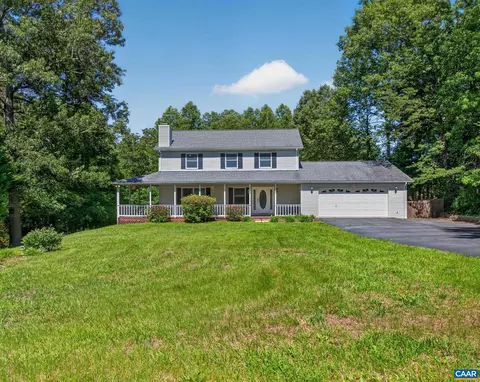 504 Deer Dr, Ruckersville, VA 22968