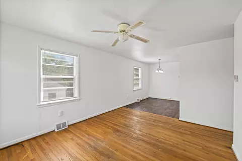 303 Devon Rd, Staunton, VA 24401 photo 8