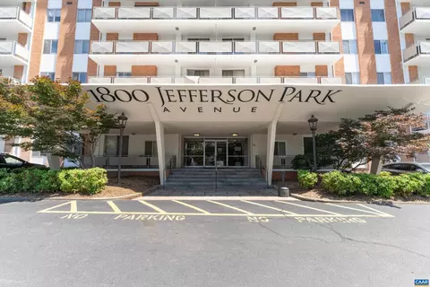 1800 Jefferson Park Ave #206, Charlottesville, VA 22903