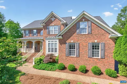 2015 Brownstone Ln, Charlottesville, VA 22901