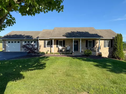 3660 Old Greenville Rd, Staunton, VA 24401