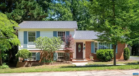 1508 Trailridge Rd, Charlottesville, VA 22903