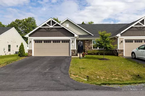 81 S Peak Dr, Mcgaheysville, VA 22840