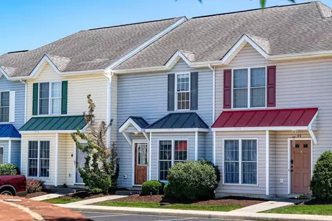 1113 Paul Revere Ct, Harrisonburg, VA 22802