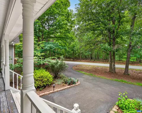 25 Bunker Blvd, Palmyra, VA 22963 photo 8