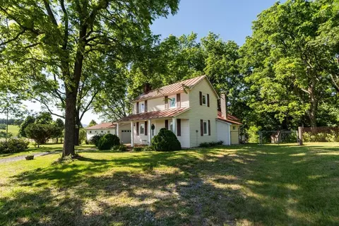 43 Sugar Loaf Rd, Staunton, VA 24401