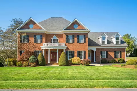 2945 Brookstone Dr, Harrisonburg, VA 22801