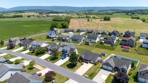 View/Area - 3087 Declaration Dr, Broadway, VA 22815 photo 9 of 13