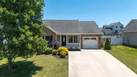 Exterior - 3087 Declaration Dr, Broadway, VA 22815 photo 10 of 14