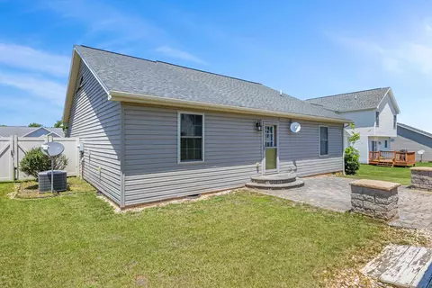 Exterior - 3087 Declaration Dr, Broadway, VA 22815 photo 4 of 14