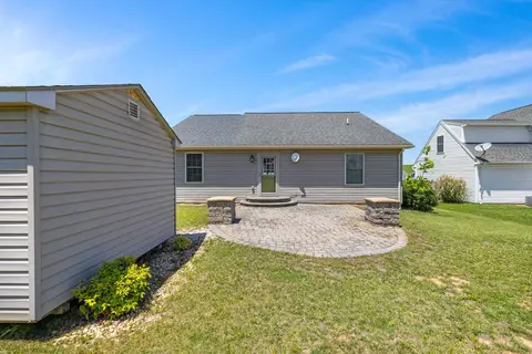 Exterior - 3087 Declaration Dr, Broadway, VA 22815 photo 6 of 14