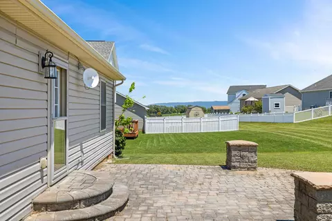 Exterior - 3087 Declaration Dr, Broadway, VA 22815 photo 3 of 14