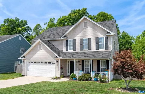 200 Apple Orchard Dr, Louisa, VA 23093