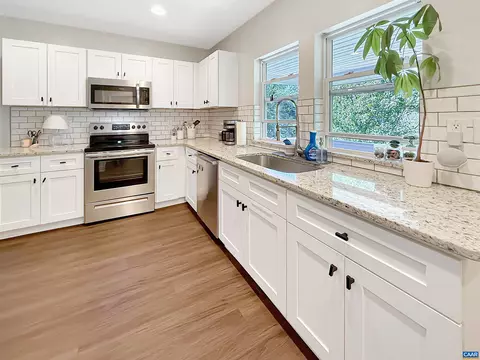 1304 Poplar St, Charlottesville, VA 22902