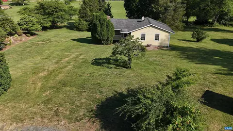 4480 Stony Point Rd, Barboursville, VA 22923