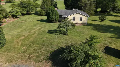 4480 Stony Point Rd, Barboursville, VA 22923