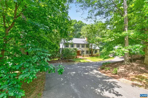 2130 Whippoorwill Rd, Charlottesville, VA 22901