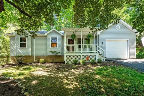 601 Flower Dr, Mcgaheysville, VA 22840