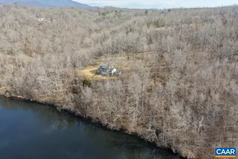 426 Burgess Rd, Madison Heights, VA 24572