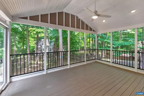 Exterior - 4 Stigger Rd, Palmyra, VA 22963 photo 5 of 7